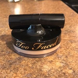 ✨ Too Faced BB Creme - Vanilla Glow ✨